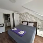 Vilamihaela Hotel