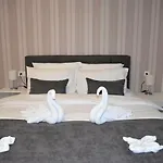 Vilamihaela Hotel 3*