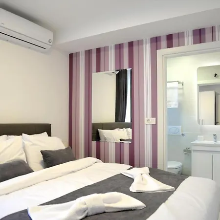 Mihaela Otel 3*