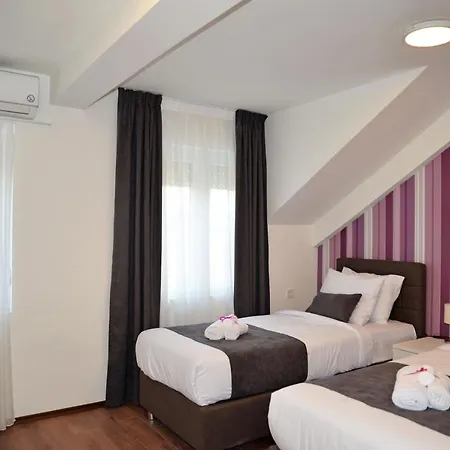 Vilamihaela 3* Skopje