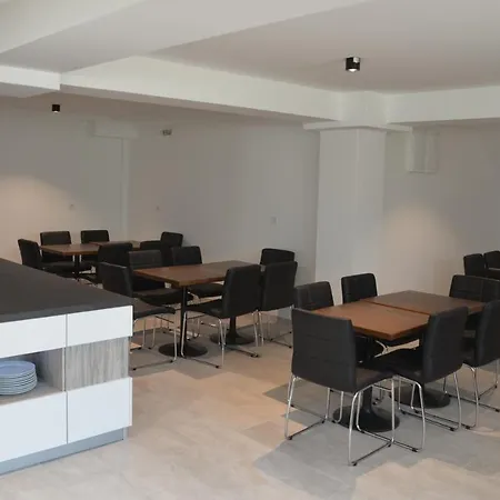 Vilamihaela Hotel 3*