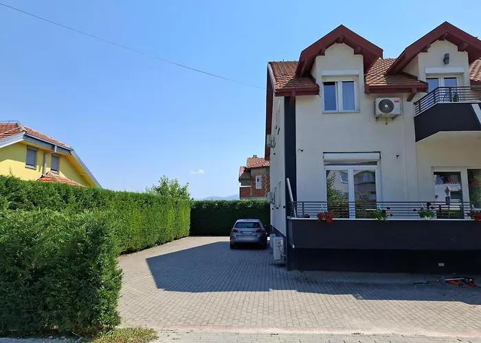 Vilamihaela Hotel 3*