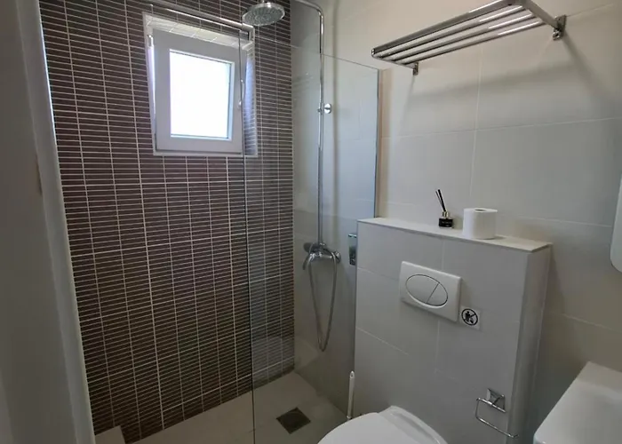 Hotel Vilamihaela 3*